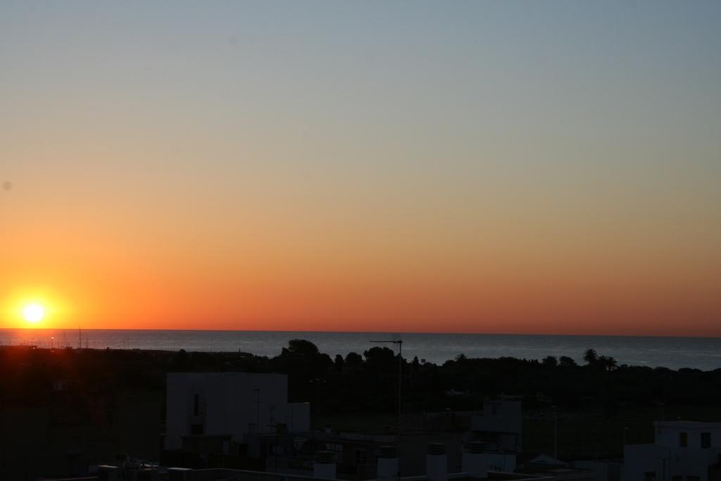 Hotel Austria 76 Puerto de Sagunto Exterior foto