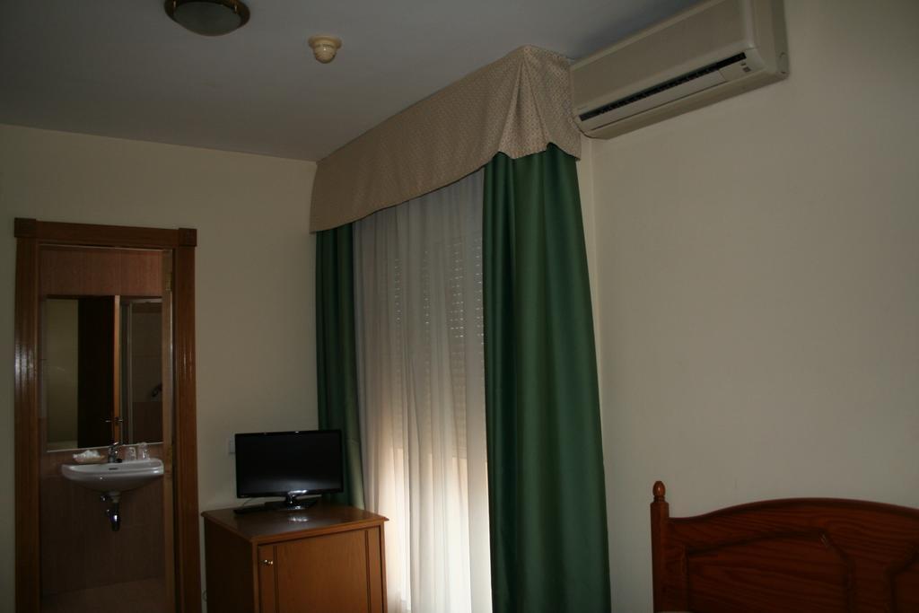 Hotel Austria 76 Puerto de Sagunto Exterior foto