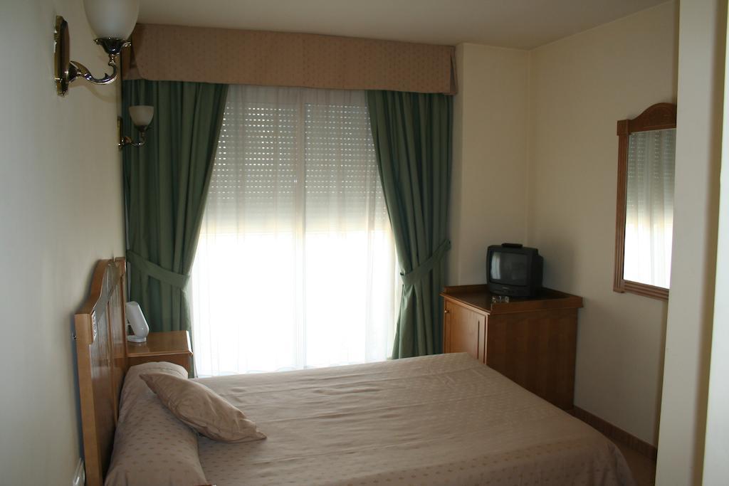 Hotel Austria 76 Puerto de Sagunto Exterior foto