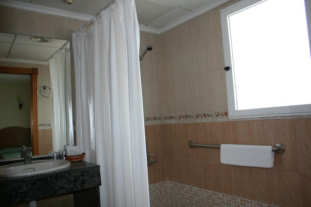 Hotel Austria 76 Puerto de Sagunto Exterior foto